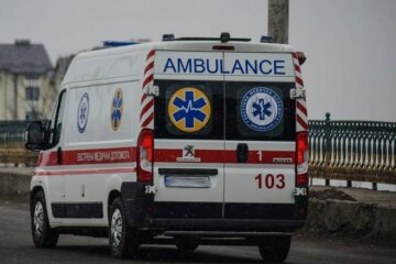 У столиці госпіталізували жінку, яка травмувалась від вибуху небезпечних частин "Шахеда"