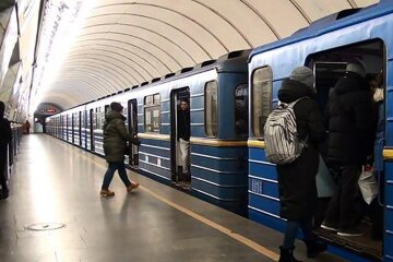 Локдаун скоротив число пасажирів київського метро майже в п’ять разів