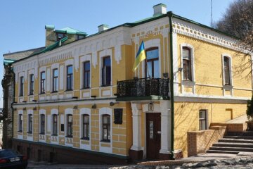 Декомунізація: музей Булгакова в Києві можуть позбавити пам'ятки нацзначення  — т.в.о. міністра культури виступає проти