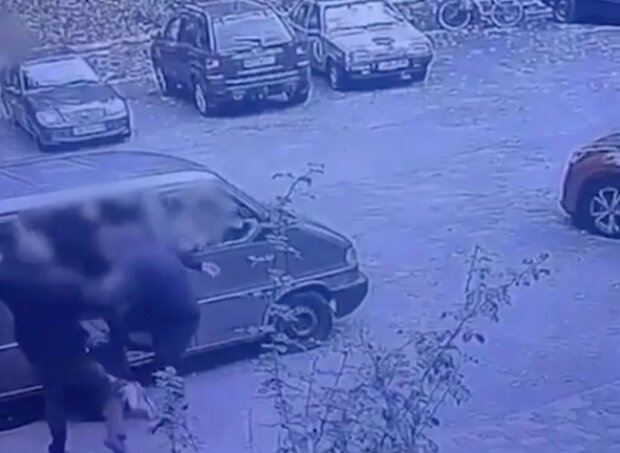Побиття військовозобов'язаного біля Голосіївського РТЦК - правоохоронці отримали підозру
