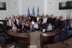 Подяка за незламність: Кличко нагородив львівських комунальників за порятунок Києва