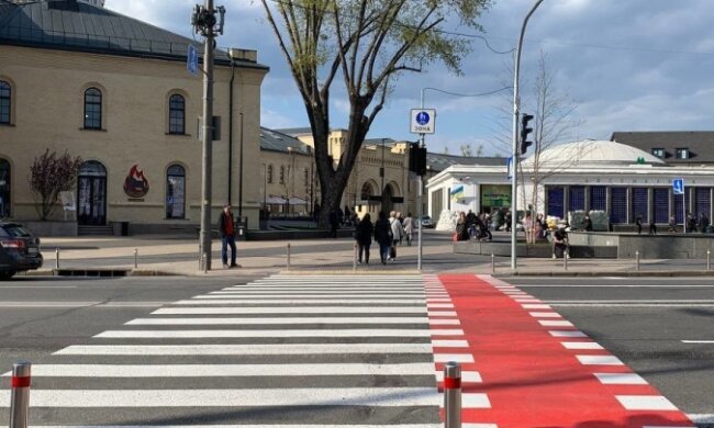 Цьогоріч в Києві ввели в експлуатацію 5 безбар’єрних світлофорів – КМДА