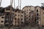 Окупанти бомбардували Ірпінь: відео поруйнованих житлових будинків