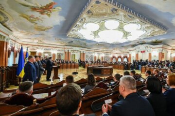 “Коболєв, якщо ми не домовимося з тобою, то владнаємо в іншому місці”