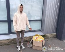 Наркотики у коробках з-під гаджетів: у Києві на 9,5 років засудили серійного дилера