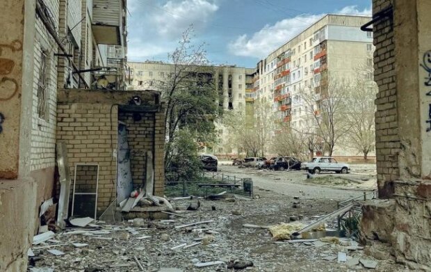 Російські війська безперервно обстрілюють Сєвєродонецьк: за день не менше 10 загиблих
