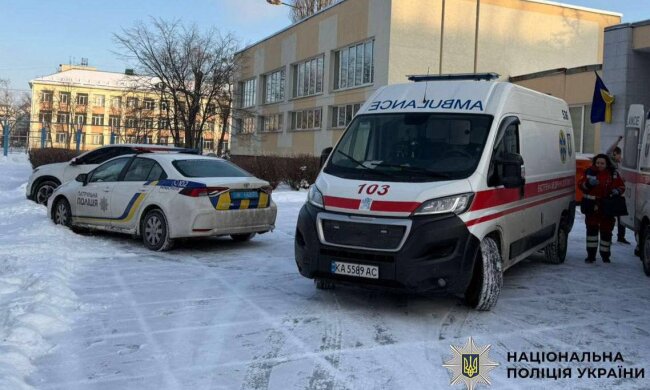 Різанина під час уроку: у київській школі підліток під впливом кураторів РФ атакував вчительку