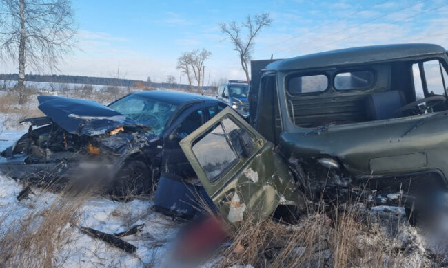 Пасажир УАЗ загинув на місці: на Київщині сталася смертельна ДТП