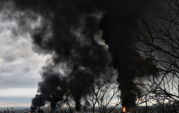 Окупанти обстріляли центр Херсона: потрапили в будинок, є жертва