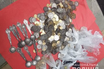 Під виглядом золота та срібла Царської Росії: киянину продали фальшиві монети на 1,5 млн