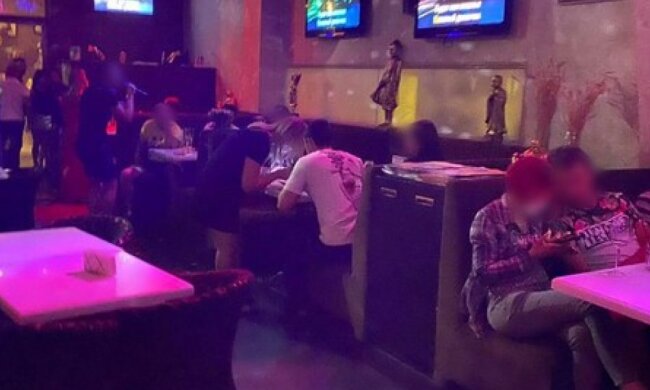 У Києві “дозволяли” порушувати карантин за гроші