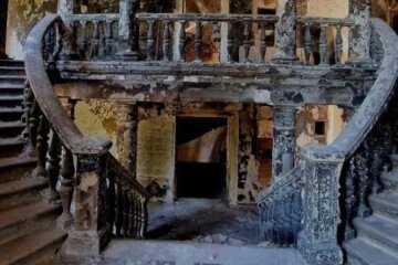 «Танок на кістках». Окупанти планують відкрити драмтеатр у Маріуполі, де загинули сотні мирних жителів — радник мера