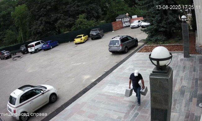 У Києві орудують автокрадії