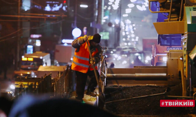 Щоб відкрити Шулявський міст до Нового року, будівельники працюють без вихідних день і ніч (відео)