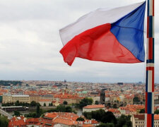Сенат Чехії прийняв резолюцію, щодо якнайшвидшого вступу України до НАТО
