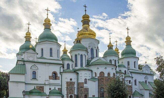 Побачити руками: в Києві відкриють 3D Софійський собор для людей із вадами зору