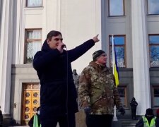 “Жиди у владі”: у Києві на мітингу антивакцинаторів звучали антисемітські гасла (відео)