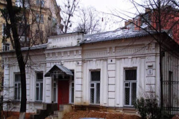 Заборона будівництва: у Києві суд наклав арешт на садибу Барбана