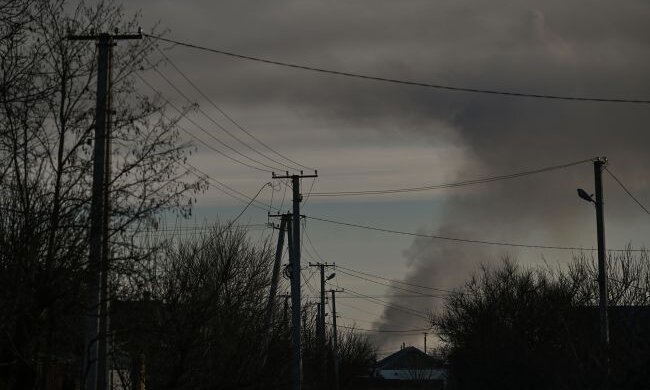 У Херсоні нові вибухи. Окупанти обстріляли пологовий будинок