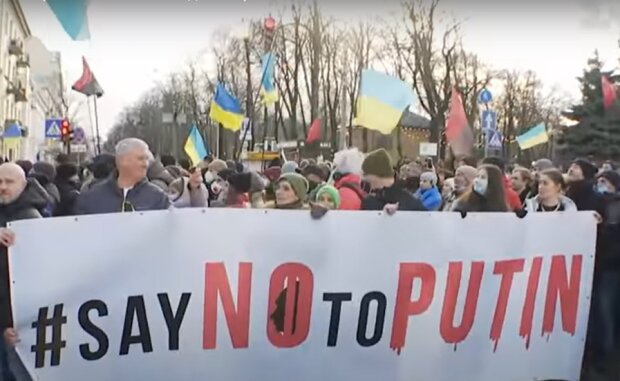 На Марш єдності у Києві зібралися тисячі людей з різних областей