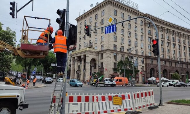 У столиці завтра на перехресті Хрещатику та Прорізної не працюватиме світлофор