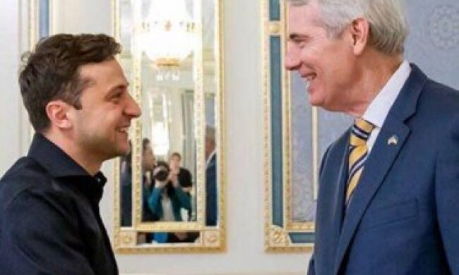 Зеленський просив у США нові озброєння