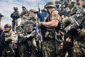 Дали зібратися і накрили з “Градів”: РДК заявив про влучання у будівлю МВС у Шебекіно