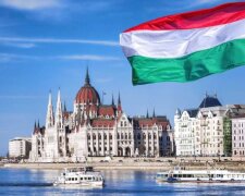 Угорщина таки не дозволятиме транзит зброї в Україну й знову скандально виправдалася