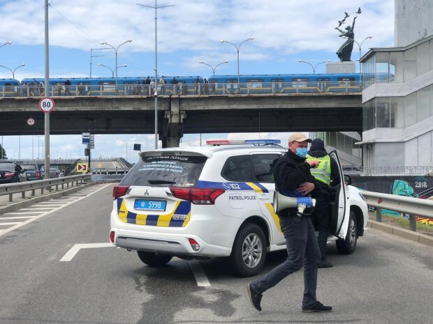 Дніпровський суд посадив за ґрати “мінера” мосту Метро: подробиці