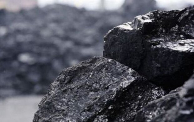 Європа припиняє купувати вугілля у Росії