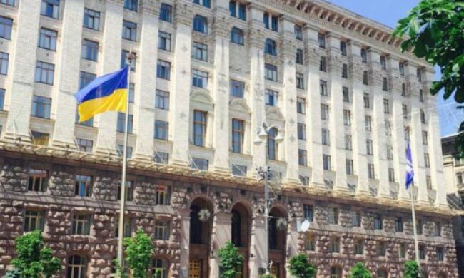 Слідом з Кличком про розпуск Київради заговорила “Слуга народу”