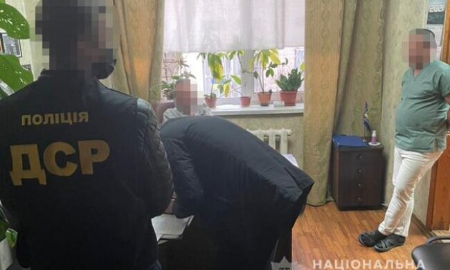 Київські патологоанатоми підозрюються в тому, що заробляли на померлих