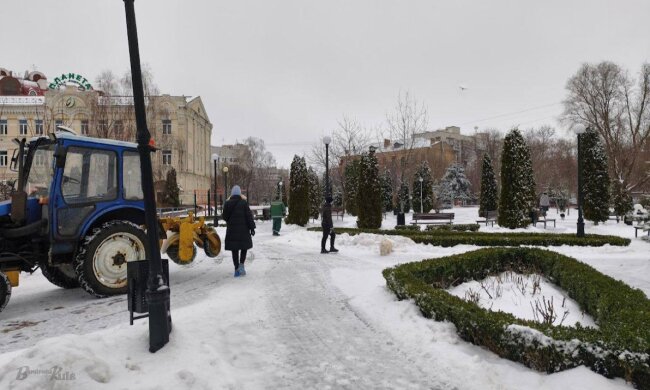 Київ готують до критичних морозів: КМДА вводить екстрені протоколи для комунальників. Якщо опалення зникне — воду з труб зливатимуть негайно, щоб місто не «розмерзлося»!