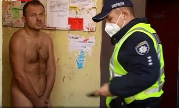 У Києві голий чоловік підпалив квартиру та залишив без світла сусідів (відео)