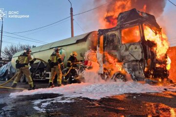Нічна атака дронів на Київщину: у Броварах та Вишгородському районі є поранені та руйнування
