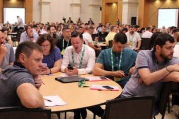 Серед “слуг народу” імовірні бунти – нардеп