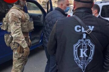 Спецназ СБУ затримав у центрі Києва співробітника ДБР
