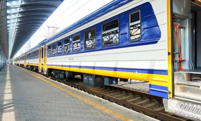 Увага пасажирів: на трьох станціях Kyiv City Express тимчасово змінено колії прибуття поїздів