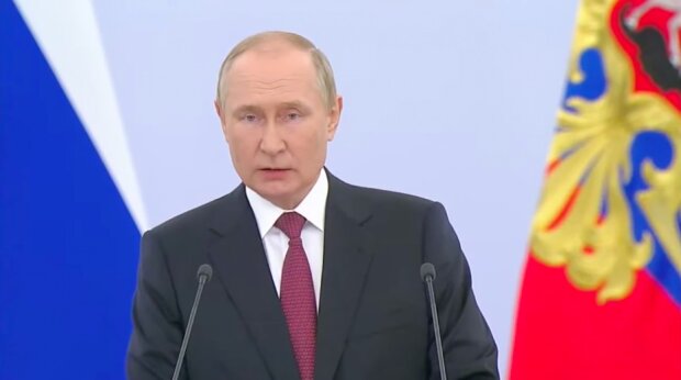 Путін зажадав від України скласти зброю і запропонував переговори після оголошення анексії