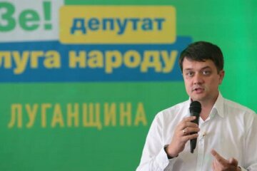 Разумков натякнув на монокоаліцію