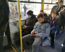 У Києві транспорт не для всіх школярів буде безкоштовним: кому доведеться платити за проїзд
