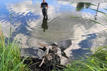 У Києві водолази-сапери виявили та вилучили залишки російської крилатої ракети Х-101