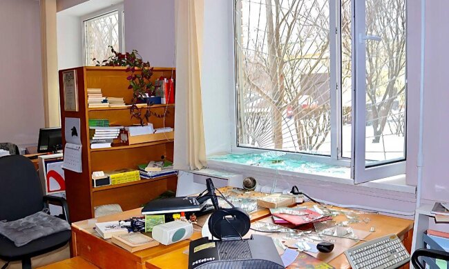 Удар по дитинству: через атаку російських дронів пошкоджено Національну бібліотеку України для дітей