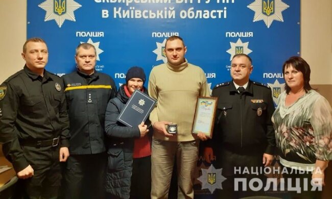 На Київщині молодий чоловік врятував сім'ю з дітьми з палаючого будинку