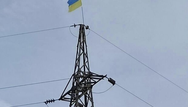 Над селом Піщане на Луганщині піднято український прапор, – Гайдай