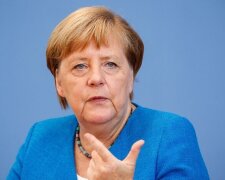 Війна в Україні: Бундестаг поклав відповідальність на Меркель
