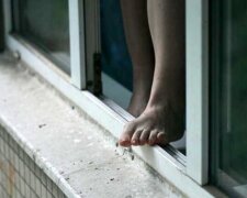 15-річна киянка загинула при падінні з вікна