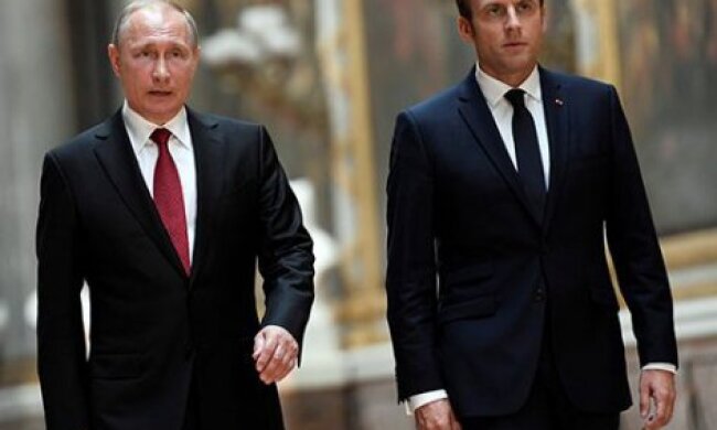 Після зустрічі з Путіним Макрон російською мовою написав компліментарний пост про Росію