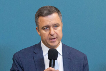 Дитячий омбудсмен прокоментував отруєння дівчаток у Боярці