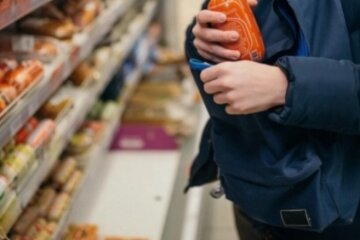 Суд покарав чоловіка, який викрав з магазину товари задля розваги